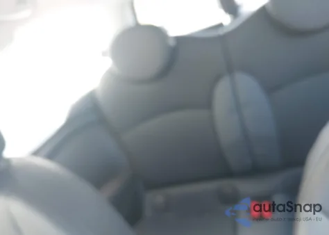 2010 Mini Cooper из США, поврежденный, VIN WMWML3C53ATX37918